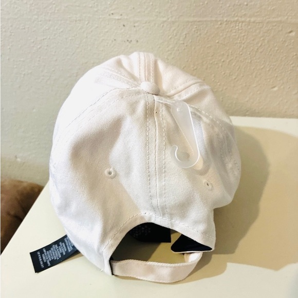 NWOT Coach Embroided Logo Adjustable Cotton Hat Cap One Size, chalk - Picture 5 of 5